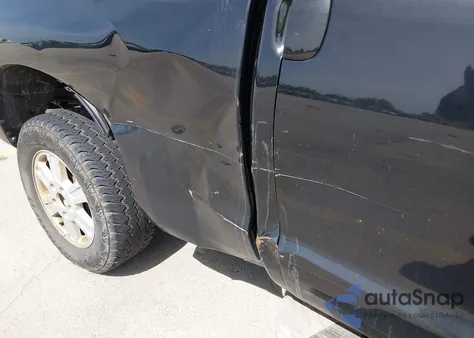 2010 Toyota Tundra Grade 4.6L V8 z USA, uszkodzony, nr VIN 5TFRM5F17AX006167